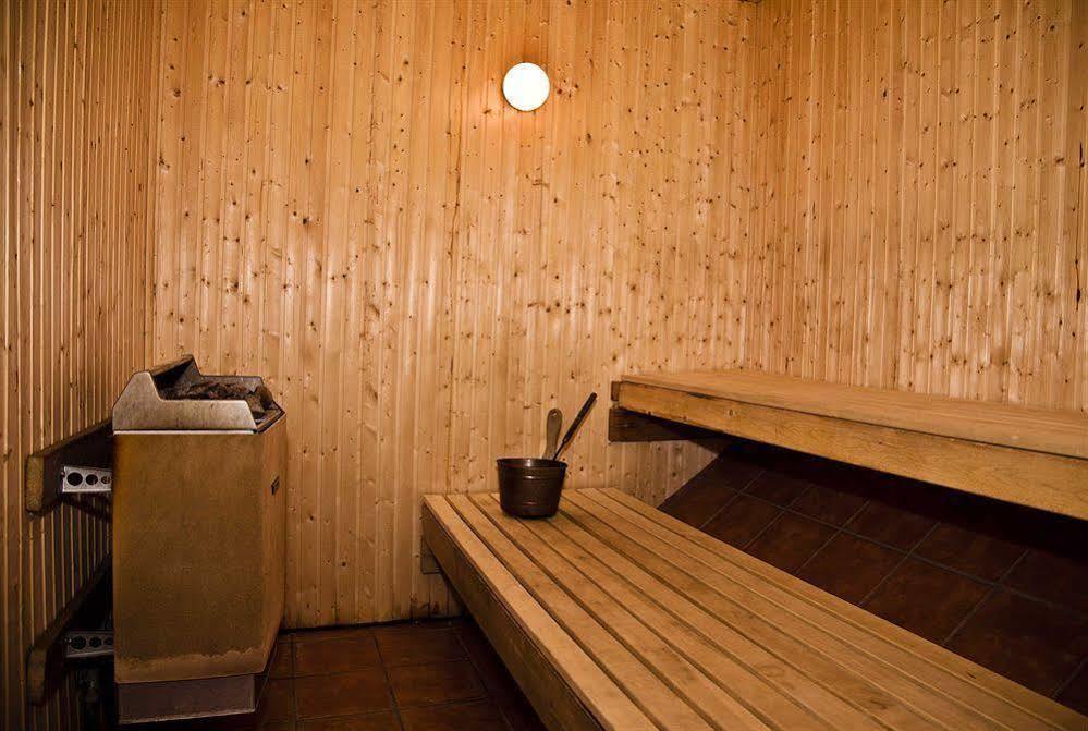 Karlskoga Hotell & Konferens Екстер'єр фото